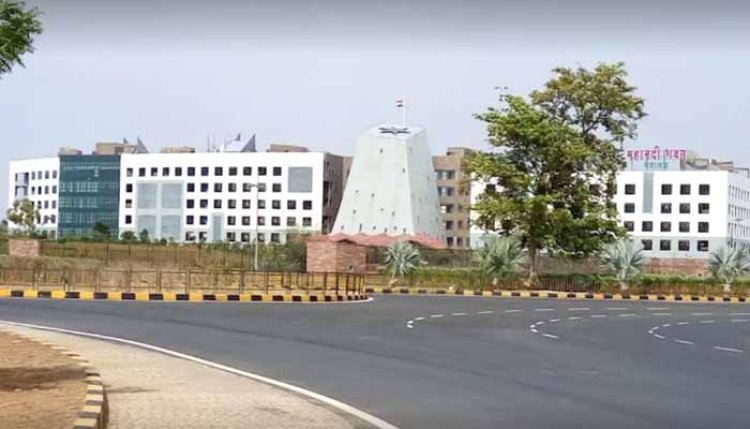 सामान्य प्रशासन विभाग के 16 अफसरों का तबादला