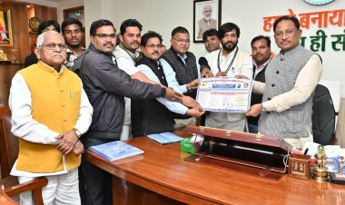 मुख्यमंत्री साय से सतनामी विकास परिषद के प्रतिनिधिमंडल ने की सौजन्य भेंट