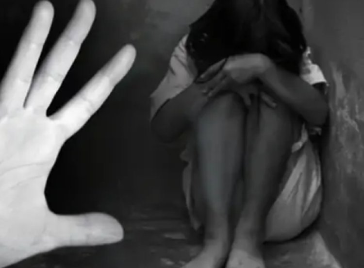 छत्तीसगढ़ के बीजापुर जिले के गंगालूर क्षेत्र में एक हायर सेकेंडरी स्कूल की 3 आदिवासी छात्राओं के गर्भवती होने का मामला सामने आया