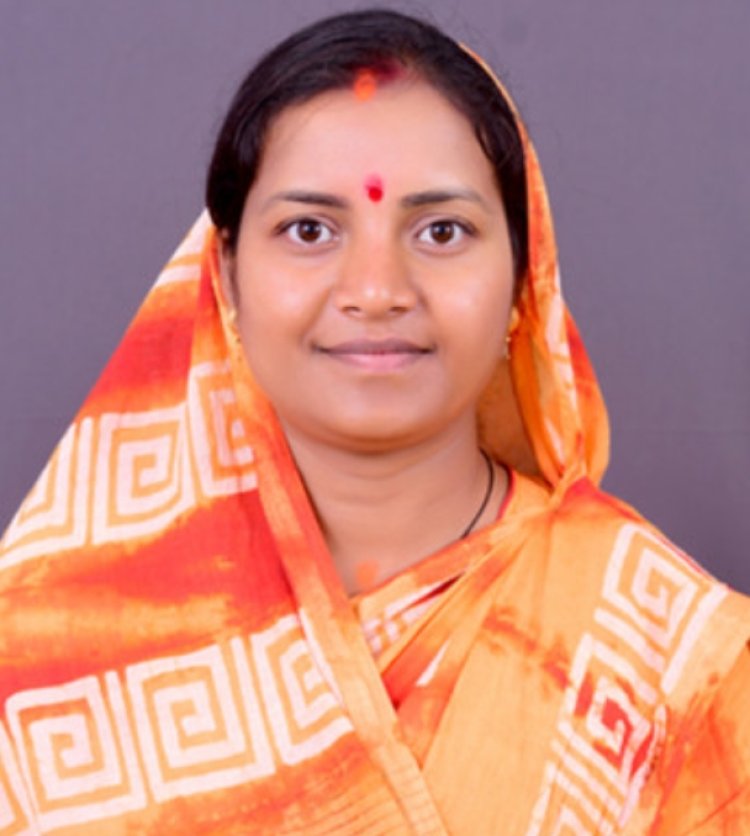 साड़ी गुणवत्ता पर सरकार सख्त, दोष मिलने पर कार्रवाई और साड़ियों के बदलाव के निर्देश