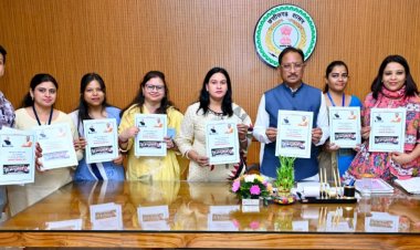 मुख्यमंत्री साय ने अविस्मरणीय यात्रा पुस्तक का किया विमोचन