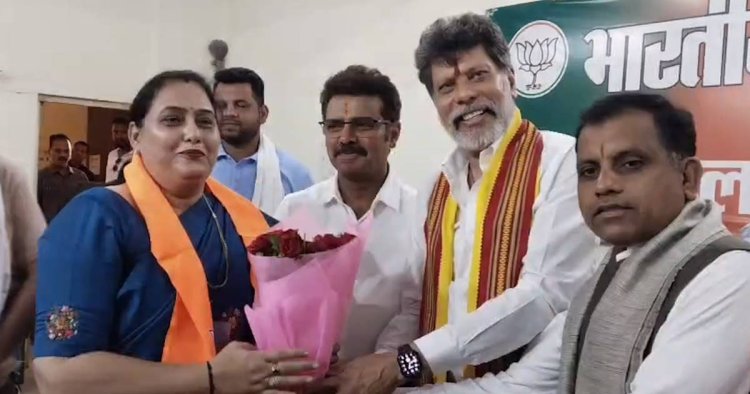 छत्तीसगढ़ कांग्रेस को लगा बड़ा झटका, महिला महामंत्री ने छोड़ा कांग्रेस का हाथ, 14 महिला कार्यकर्ता भाजपा में हुई शामिल…!!