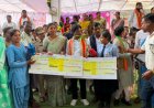 बस्तर की बेटियों ने पेश की सफलता की मिसाल, तेंदूपत्ता संग्राहक परिवारों की रुद्राणी और डालेश्वरी ने बढ़ाई अंचल की शान
