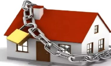 राजस्व बकाया नहीं चुकाने पर जिला पंजीयक ने कुर्क की दो संपत्तियां