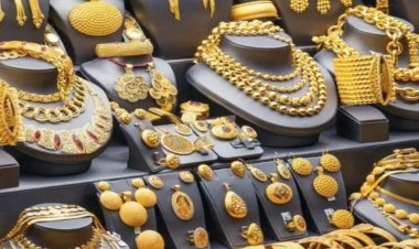 सोना ₹1,039 सस्ता, चांदी ₹3,690 महंगी: 24 कैरेट गोल्ड ₹1.40 लाख पर, चांदी ₹2.24 लाख प्रति किलो पहुंची