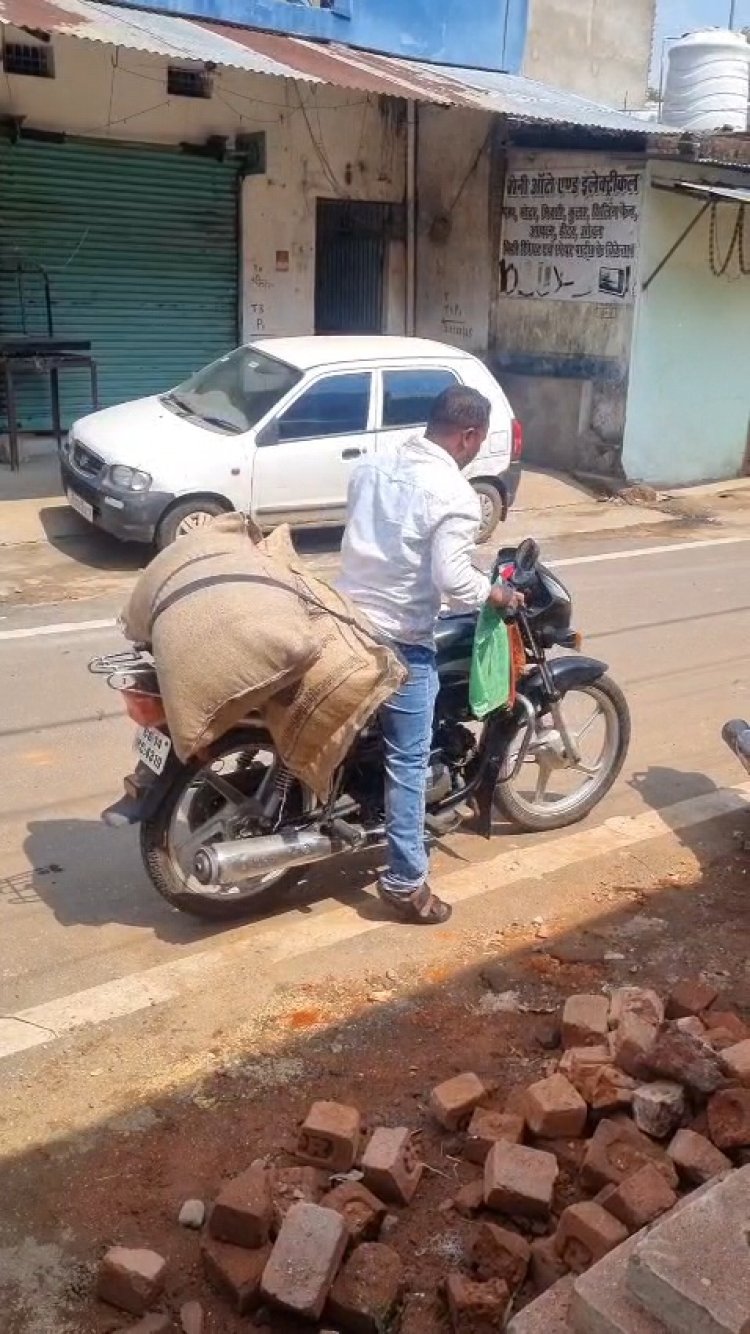 किसानों को नहीं होगी उर्वरक की कमी, जिले में पर्याप्त मात्रा में भंडारण