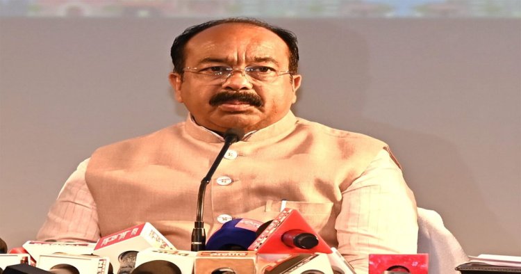 सड़कों और पुलों के निर्माण की धीमी गति पर बिफरे उप मुख्यमंत्री  साव, 2 ठेकेदारों के पंजीयन निरस्त