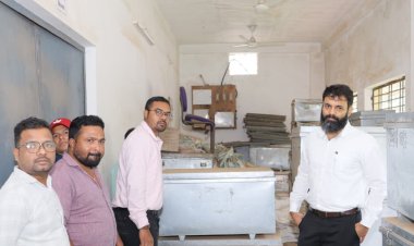 कलेक्टर व्यास ने ईवीएम स्ट्रांग रूम परिसर की सुरक्षा व अन्य व्यवस्थाओं का किया निरीक्षण