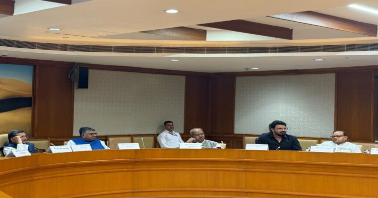 शिक्षा में AI का प्रभावी उपयोग और मजबूत परीक्षा प्रणाली समय की आवश्यकता : सांसद बृजमोहन अग्रवाल