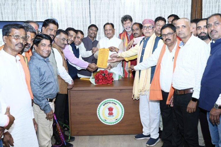 बस्तर गोंचा महापर्व 2026 का निमंत्रण लेकर मुख्यमंत्री विष्णु देव साय से मिले प्रतिनिधि