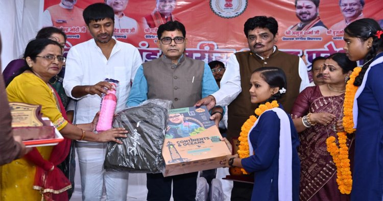 ​शिक्षा के साथ संस्कारों का समावेश ही समृद्ध छत्तीसगढ़ की नींव - राजस्व मंत्री  टंक राम वर्मा