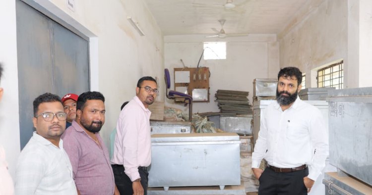 कलेक्टर व्यास ने ईवीएम स्ट्रांग रूम परिसर की सुरक्षा व अन्य व्यवस्थाओं का किया निरीक्षण
