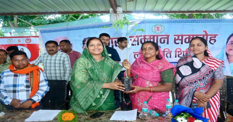 गुरु व्यक्तित्व निर्माण के साथ समाज के उत्थान में निभाते हैं महत्वपूर्ण भूमिका: राजवाड़े