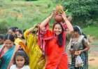 श्रावण मास के प्रथम सोमवार पर मंत्री श्रीमती लक्ष्मी राजवाड़े ने बीरपुर में की कांवड़ यात्रा और जलाभिषेक