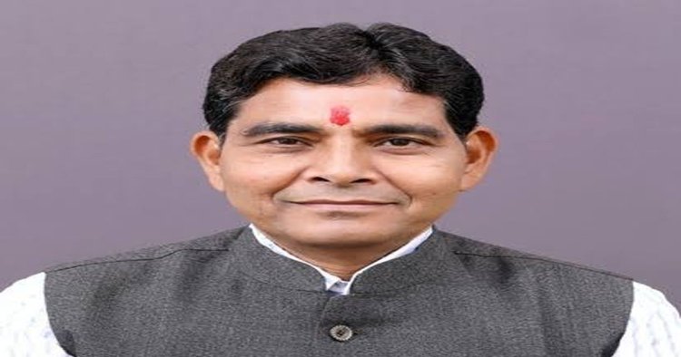 हर बेटी को मिले सुरक्षित और स्वच्छ माहौल : टंक राम वर्मा
