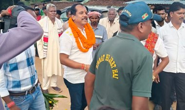 बनगाँव बी में फुटबॉल प्रतियोगिता का भव्य समापन, मुख्य अतिथि सालिक साय ने खिलाड़ियों का बढ़ाया उत्साह