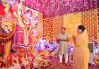 पत्थलगांव विधायक गोमती साय ने शहर एवं ग्रामीण के दुर्गा पंडालों में किए माँ दुर्गा के दर्शन-पूजन