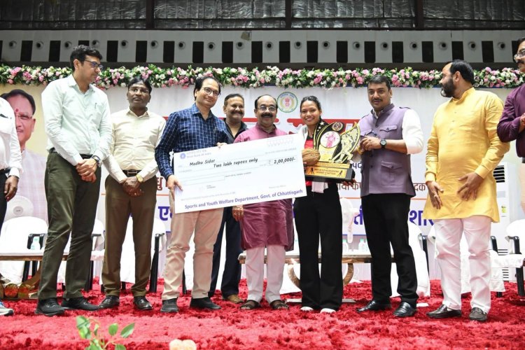 मुख्यमंत्री विष्णुदेव साय के नेतृत्व में क्षेत्रवासियों को मिली बड़ी सौगात, लंबे समय से सड़क निर्माण की मांग हुई पूरी